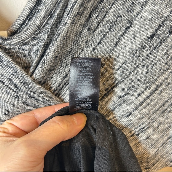 Anthropologie Amadi Lola Wrap Dress in Heathered Gray with 3/4 Length Sleeves M - Picture 5 of 6